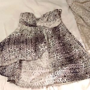 Mini strapless layered flouncy dress